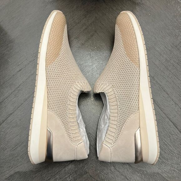 Naturalizer Lafayette French Knit Slip-On Sneakers (WIDE) - Picture 5 of 14